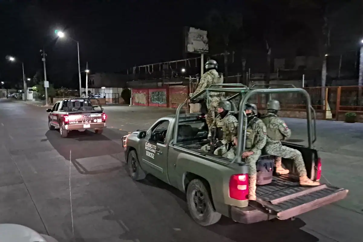 Despliegan operativo nocturno de seguridad en Guadalajara