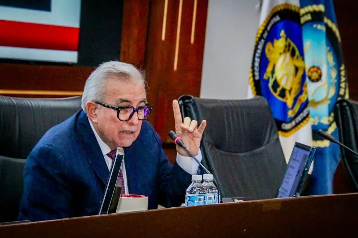 EE.UU. acusa por narcotráfico a Rocha Moya, gobernador de Sinaloa