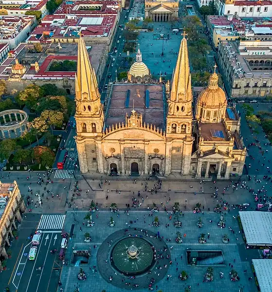 Turismo canadiense crece en Jalisco: sube 9.5% en 2026