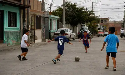 Protección Civil entrega programa de riesgos a Comisaría de Zapopan 