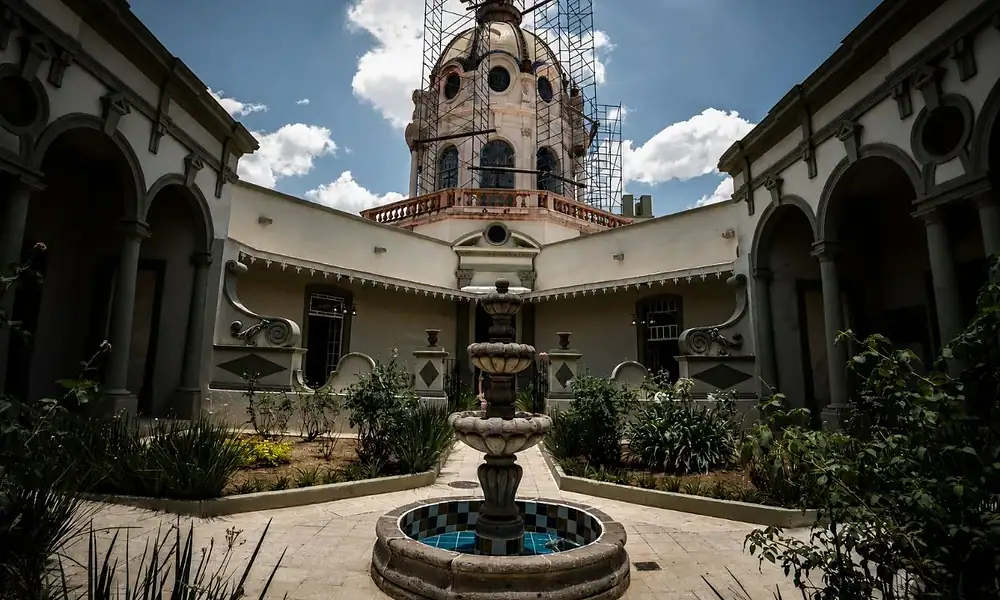 Restauran Antiguo Hospital del Sagrado Corazón en Tepatitlán; obra alcanza 90% de avance