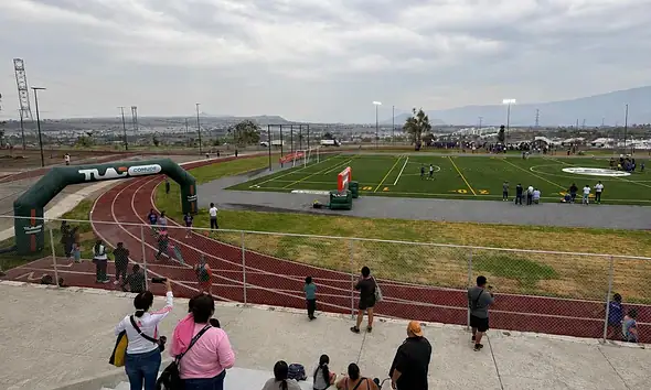 Tlajomulco entrega primera etapa del Bosque Urbano de Lomas del Sur