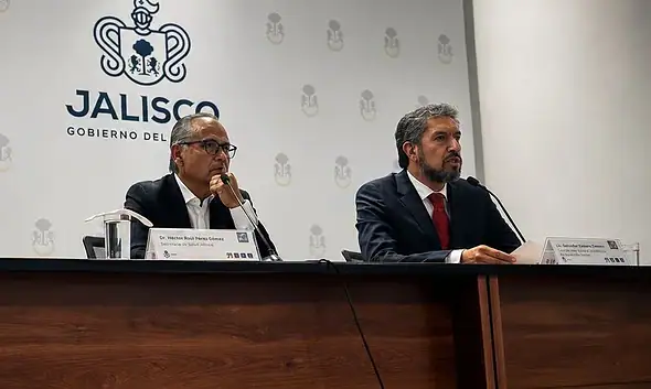 Autoridades clausuran farmacias y laboratorios clandestinos en Jalisco