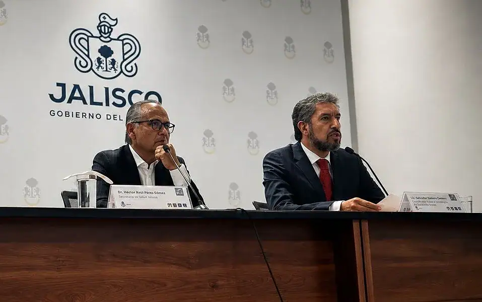 Autoridades clausuran farmacias y laboratorios clandestinos en Jalisco