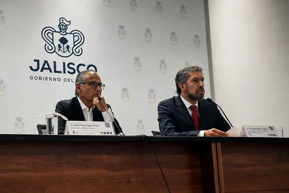 Autoridades clausuran farmacias y laboratorios clandestinos en Jalisco