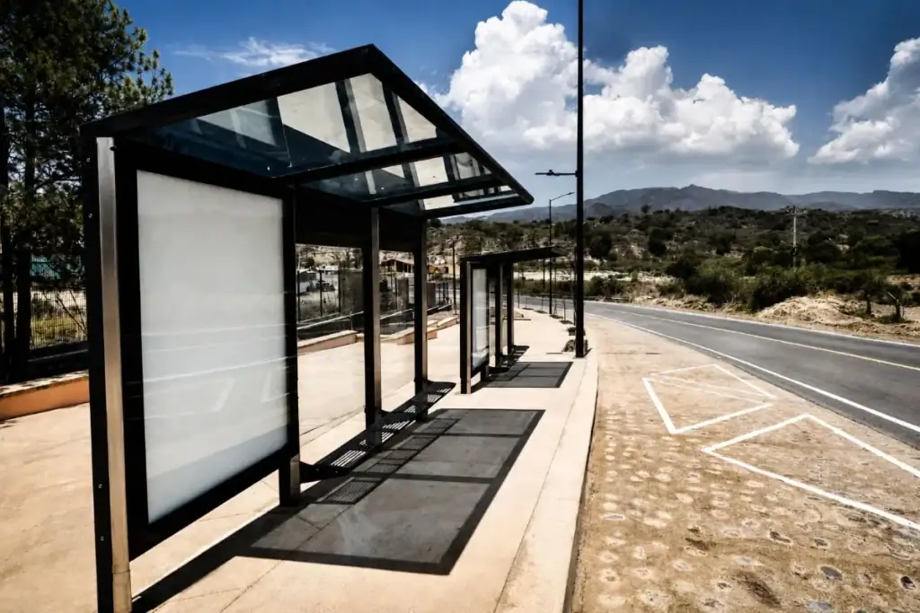 Entregan corredor turístico y obras de movilidad segura en Atenguillo