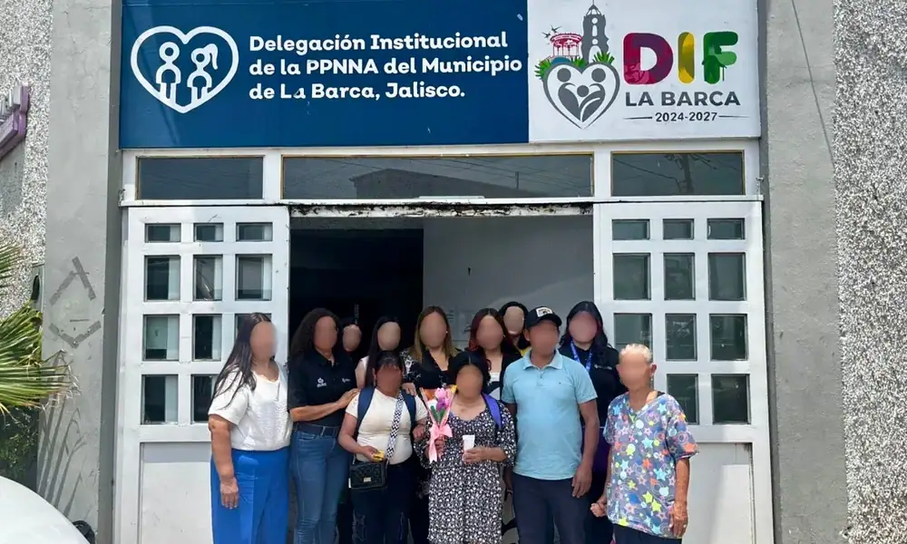 Una mujer de 27 años fue reintegrada a su familia tras ser localizada en situación de calle en el municipio de La Barca