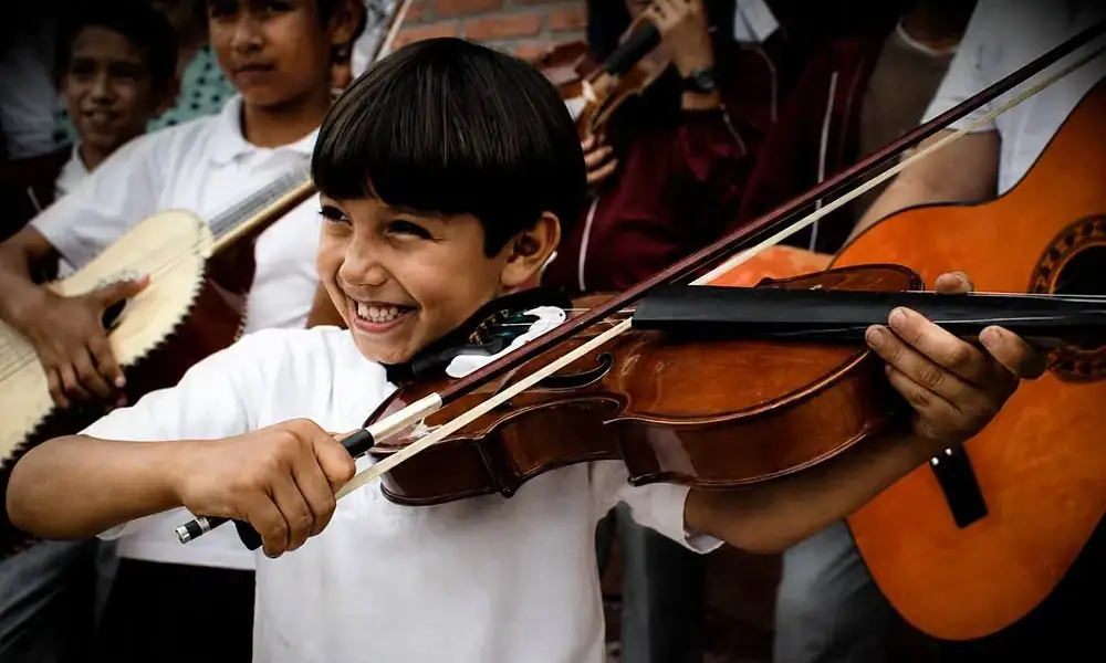 ECOS crece a 55 núcleos; amplía cobertura musical gratuita en 46 municipios de Jalisco