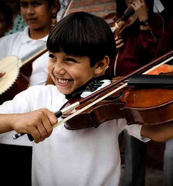 ECOS crece a 55 núcleos; amplía cobertura musical gratuita en 46 municipios de Jalisco
