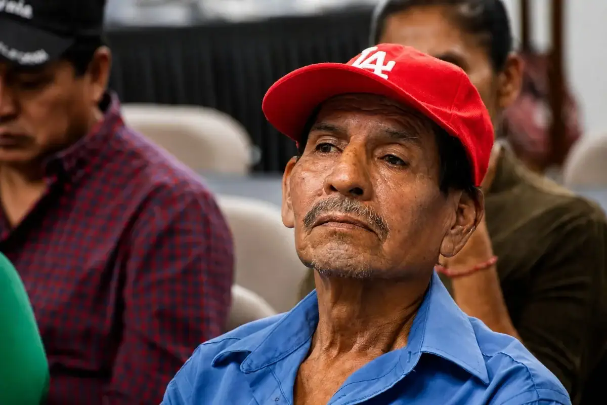 Jalisco entrega visas a adultos mayores para reencontrarse con sus familias en Estados Unidos
