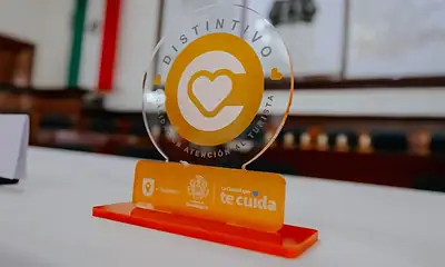Guadalajara entrega distintivos de calidad a prestadores turísticos