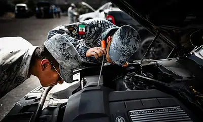Capacitan a 247 elementos en identificación vehicular contra robo y clonación en Jalisco
