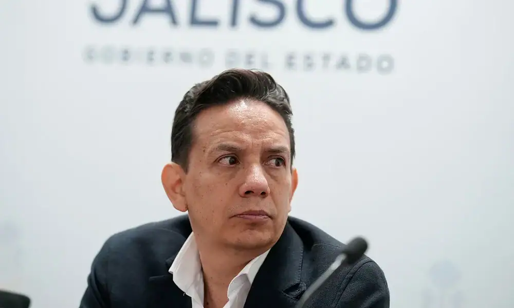 Aclara IJCF causa de muerte de bebé atendido en farmacia de Guadalajara