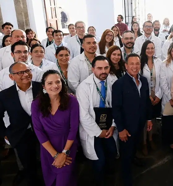 IMSS Jalisco suma 700 médicos especialistas