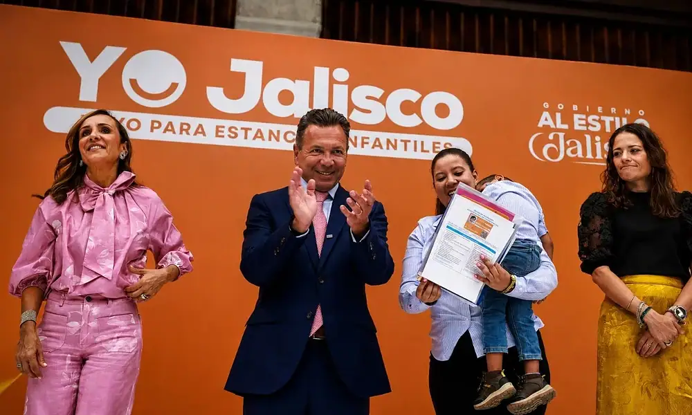 Jalisco activa apoyos para casi 4 mil menores y créditos a estancias infantiles