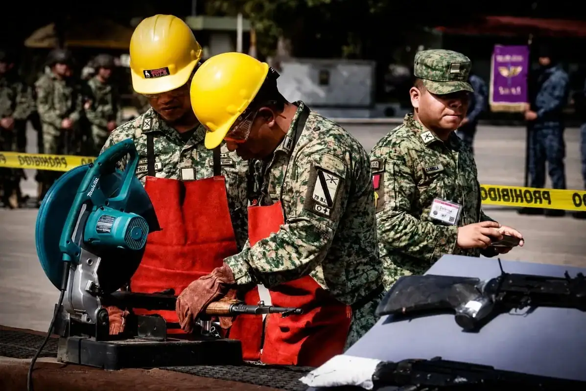Defensa destruye en Jalisco más de 2 mil 700 armas decomisadas