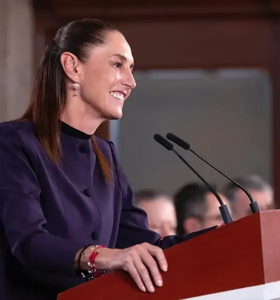 Sheinbaum propone cambiar elección judicial a 2028 y simplificar la boleta