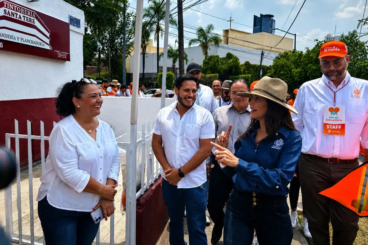 "Martes Comunitario" llega a la colonia Ayuntamiento; Delgadillo pide corresponsabilidad
