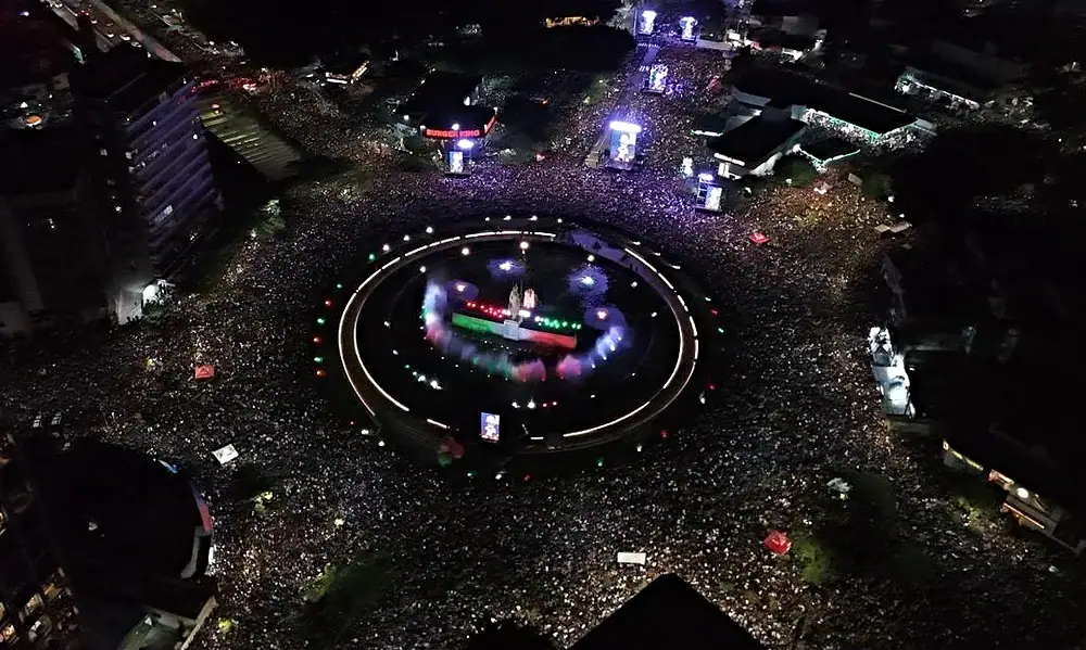 Más de 270 mil disfrutan concierto de Alejandro Fernández en La Minerva