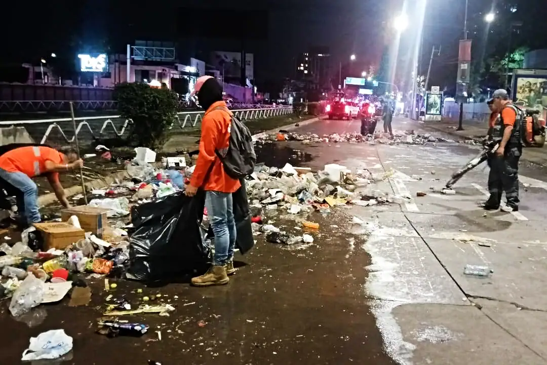 Concierto de Alejandro Fernández dejó más de 52 toneladas de basura en Guadalajara