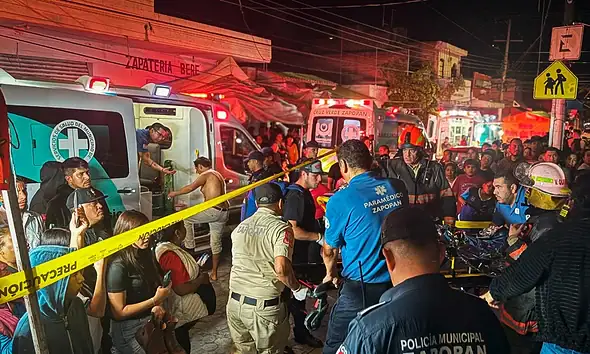Explosión de castillo de pirotecnia deja 12 lesionados en San Juan de Ocotán