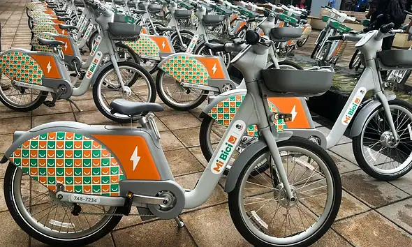 MiBici estrena mil bicis eléctricas y llegará a Tlajomulco