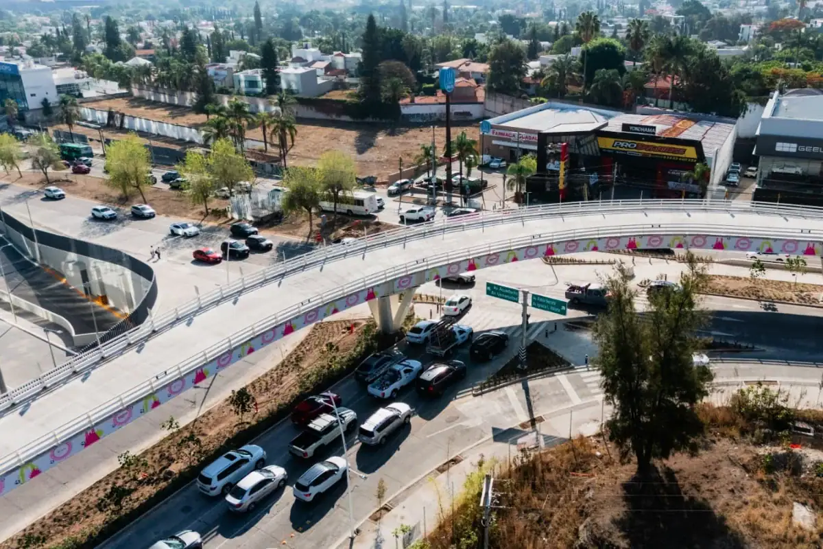 Inauguran nodo vial en Avenida Patria y Avenida Universidad