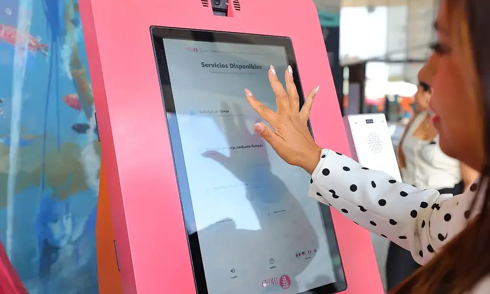Zapopan instala 11 Kioscos Digitales para la atención de quejas en materia de Derechos Humanos
