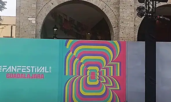 Liberan accesos en Plaza Liberación tras quejas de comerciantes por el FIFA
