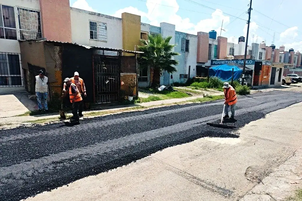 Tlajomulco duplica bacheo durante temporada de lluvias