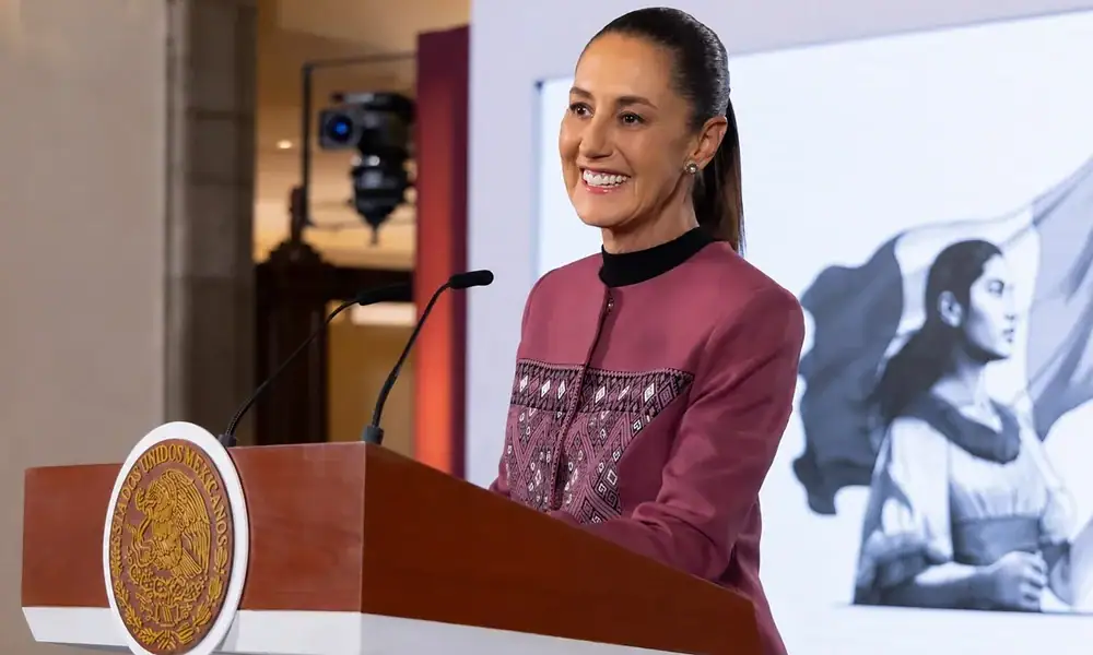 Claudia Sheinbaum durante su conferencia matutina, donde celebró el crecimiento de 1.5 por ciento del PIB de México durante el segundo trimestre de 2026.