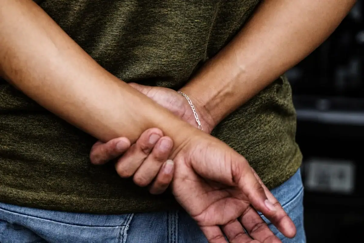 Detienen en Zapopan a sujeto acusado de producir pornografía infantil
