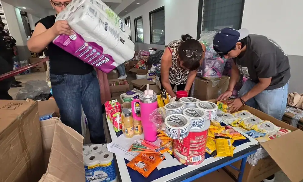 Jalisco reúne más de 10 toneladas de ayuda por sismos en Venezuela