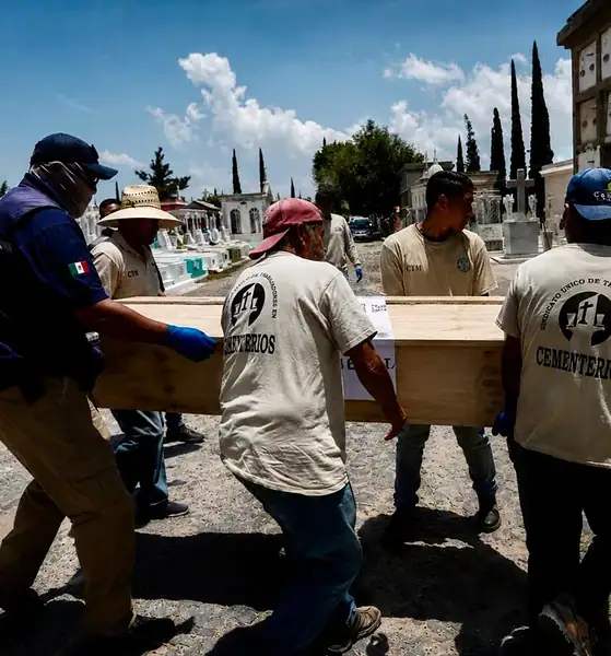 Inhuman a siete personas identificadas en el Panteón Guadalajara