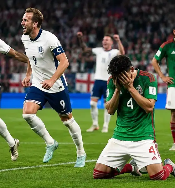 México cae con la cara en alto ante Inglaterra