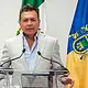 Operan de emergencia al Gobernador de Jalisco, Pablo Lemus
