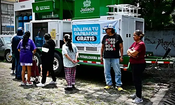Vecinos de Miramar podrán llenar gratis sus garrafones; Siapa instala planta móvil