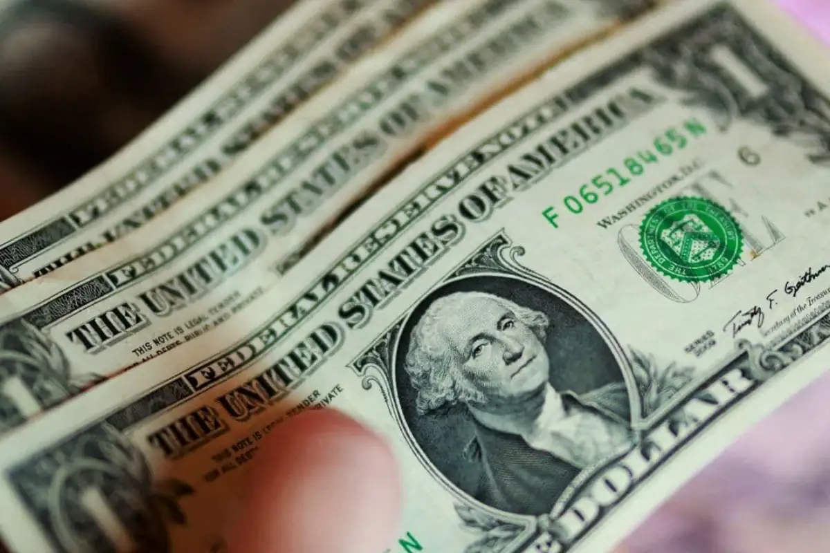 Precio del dólar HOY: cuánto cotiza este lunes 27 de julio
