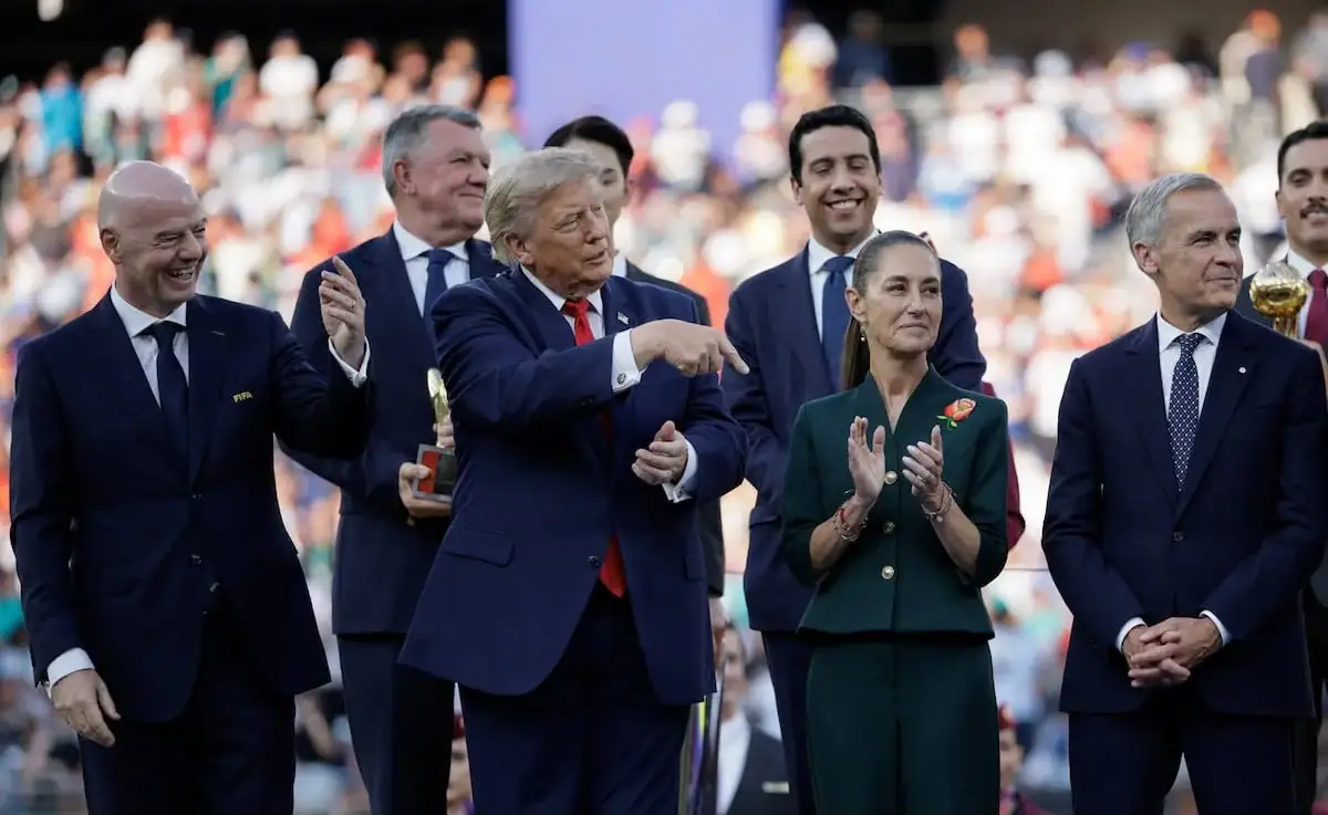 Sheinbaum habló con Trump sobre temas comerciales durante la final del Mundial