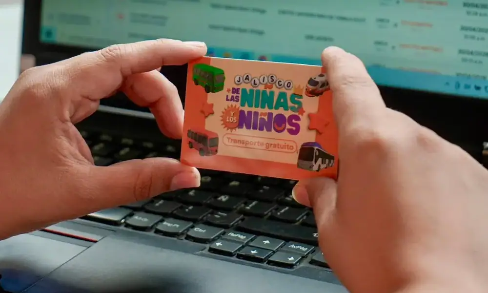 Amplían registro para programa de apoyo al transporte de niñas y niños