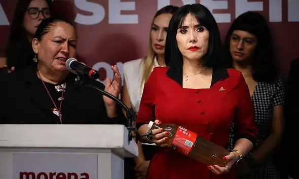 Marta Arizmendi cuestiona descuentos del SIAPA por problemas en la calidad del agua en Tonalá.