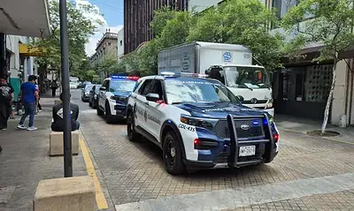 Policías de Guadalajara durante un operativo de seguridad en el municipio.