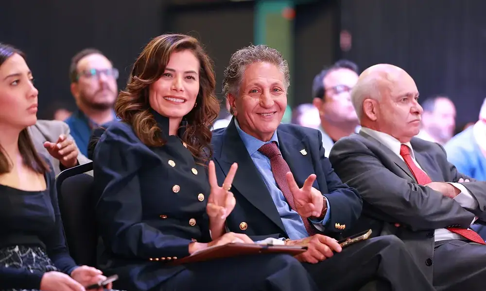 Verónica Delgadillo y Juan José Frangie participan en un panel sobre participación ciudadana en NovaGob México 2026.