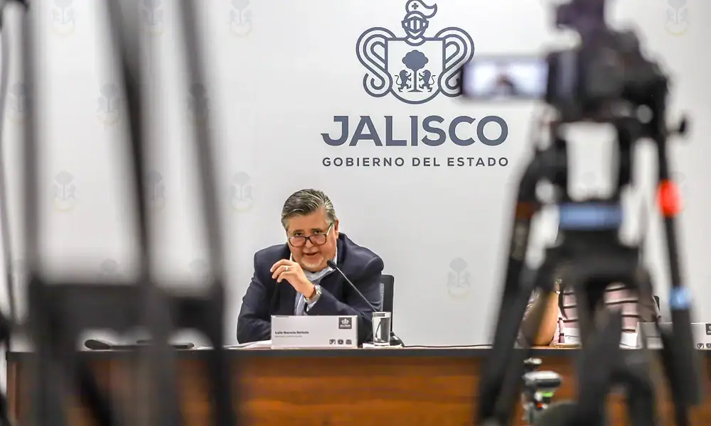 Funcionarios de la Secretaría de la Hacienda Pública presentan cifras sobre la disminución de participaciones federales para Jalisco.