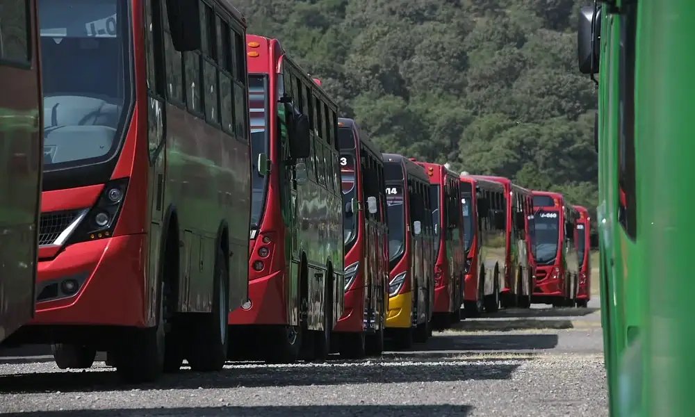 IDEFT busca capacitar a mil operadores de transporte ante el déficit de conductores en Jalisco