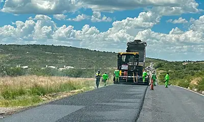 La repavimentación de la carretera federal 45 registra un avance del 65 por ciento entre Lagos de Moreno y el límite con Aguascalientes.