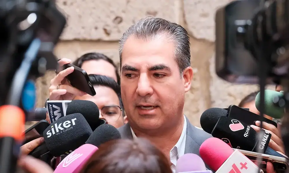 Ismael Jáuregui Castañeda, director general del SIAPA, informa sobre los adeudos atribuidos a los municipios de Tonalá y San Pedro Tlaquepaque.