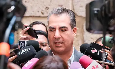 Ismael Jáuregui Castañeda, director general del SIAPA, informa sobre los adeudos atribuidos a los municipios de Tonalá y San Pedro Tlaquepaque.
