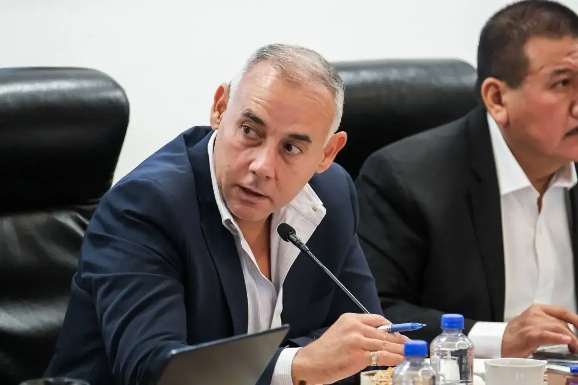 Proyecto de vivienda para policías en Lomas del Mirador