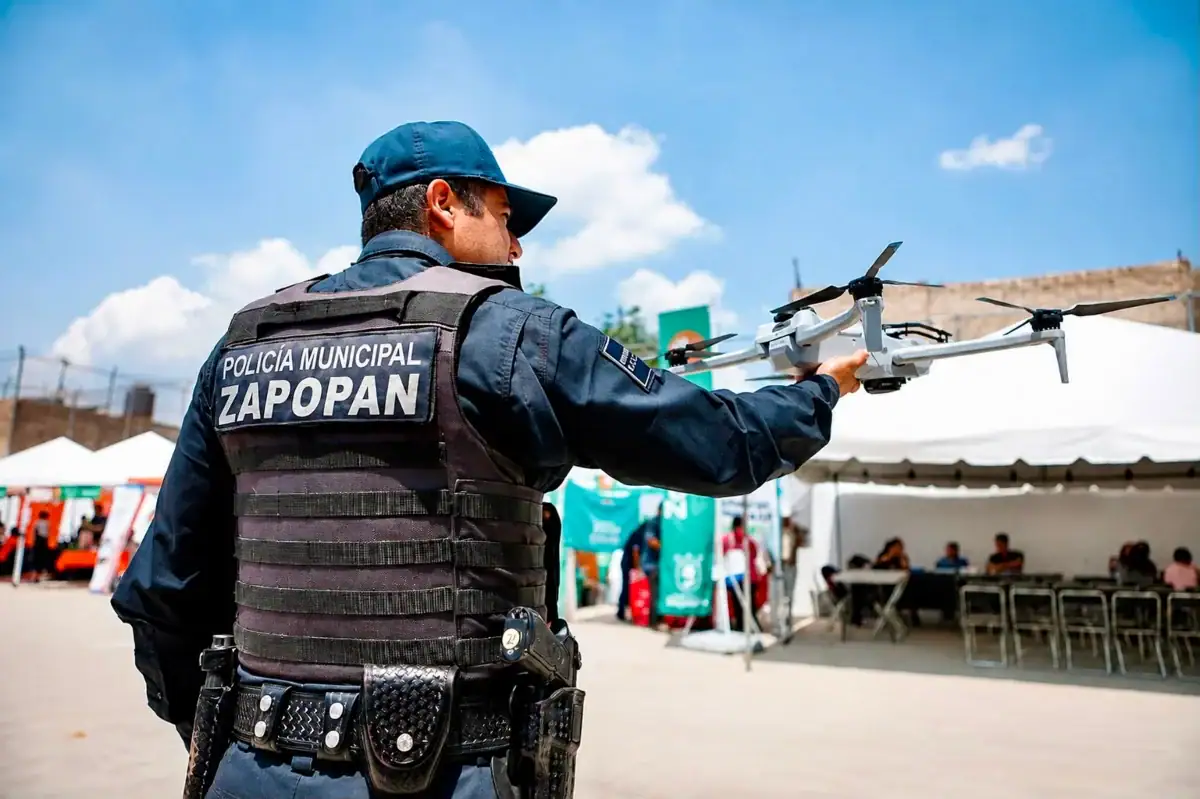 Zapopan busca cubrir 128 plazas de policía y ofrece ingresos integrados de 25 mil 134 pesos, además de una beca durante la academia.